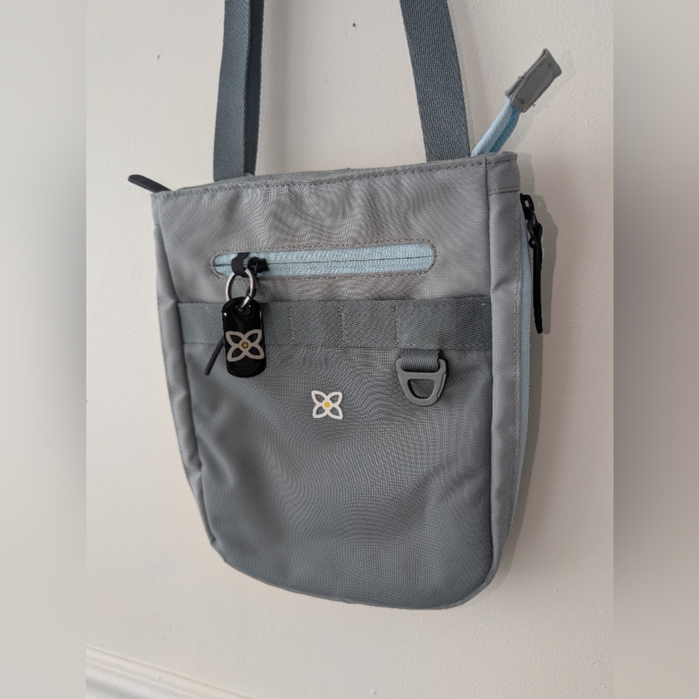 NWOT Sherpani crossbody bag - Picture 4 of 10